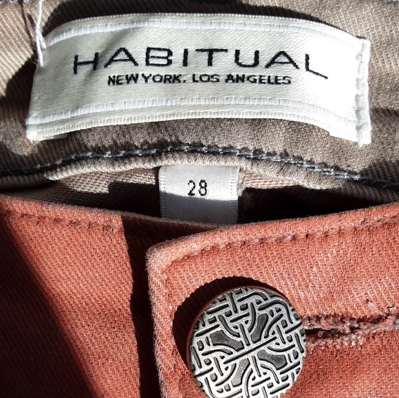 Habitual orange womans faded jeans size 28. - Picture 3 of 6